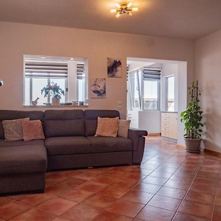 Apartment Jelka- Center Of Хвар Екстериор снимка