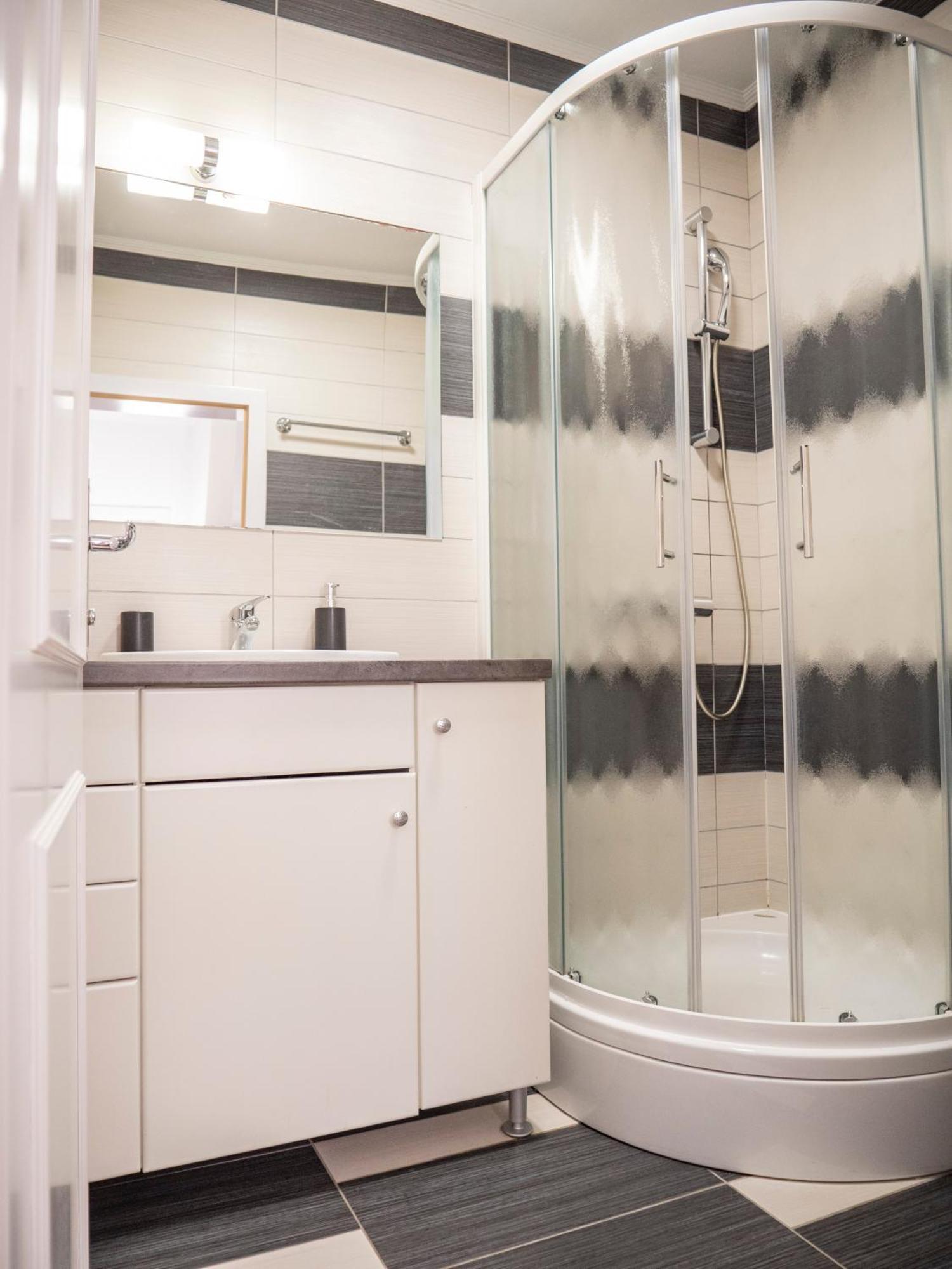 Apartment Jelka- Center Of Хвар Екстериор снимка