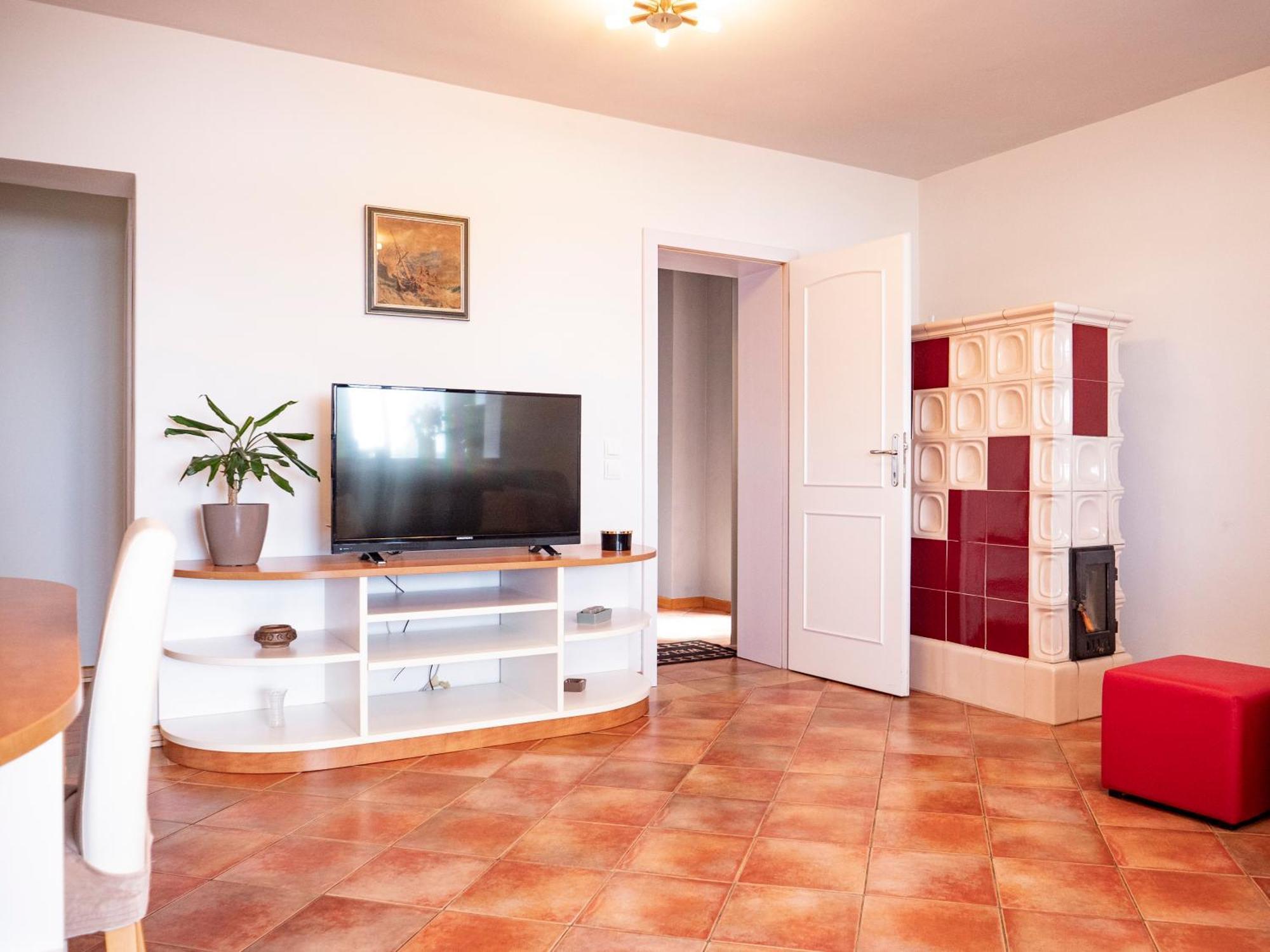 Apartment Jelka- Center Of Хвар Екстериор снимка